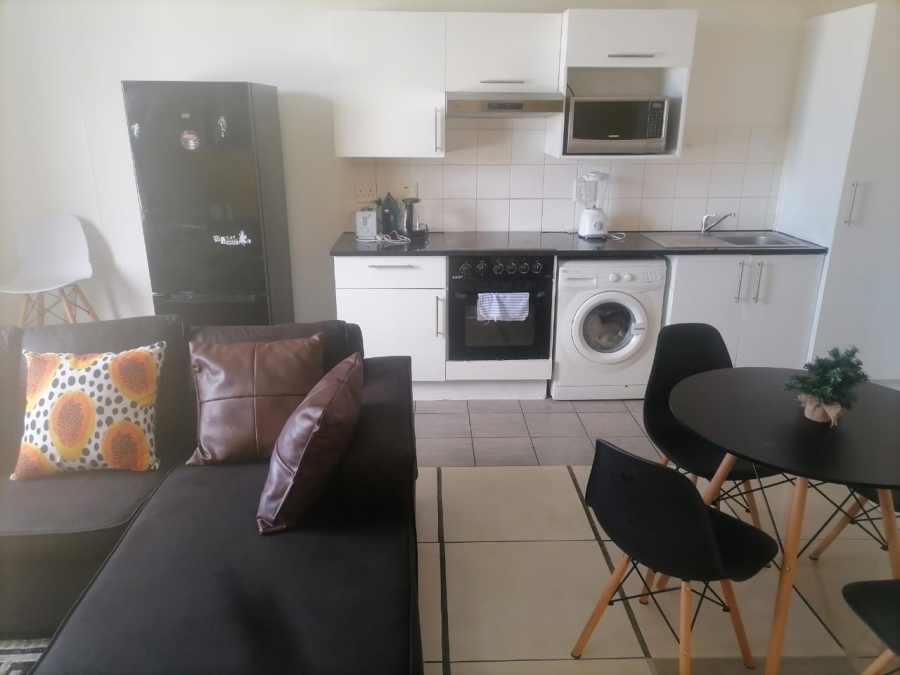 To Let 1 Bedroom Property for Rent in Zonnebloem Western Cape